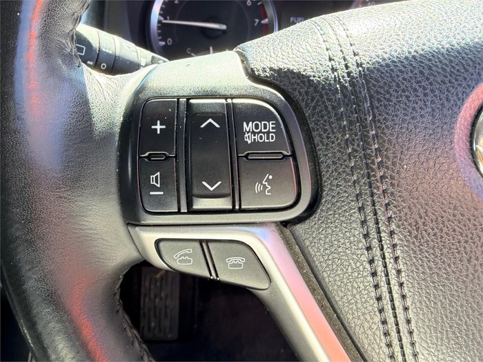 2015 TOYOTA KLUGER GX (4x2)