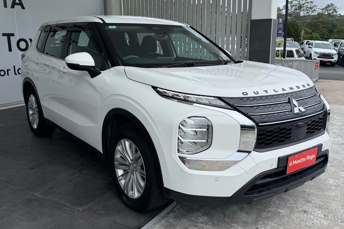 2023 Mitsubishi Outlander