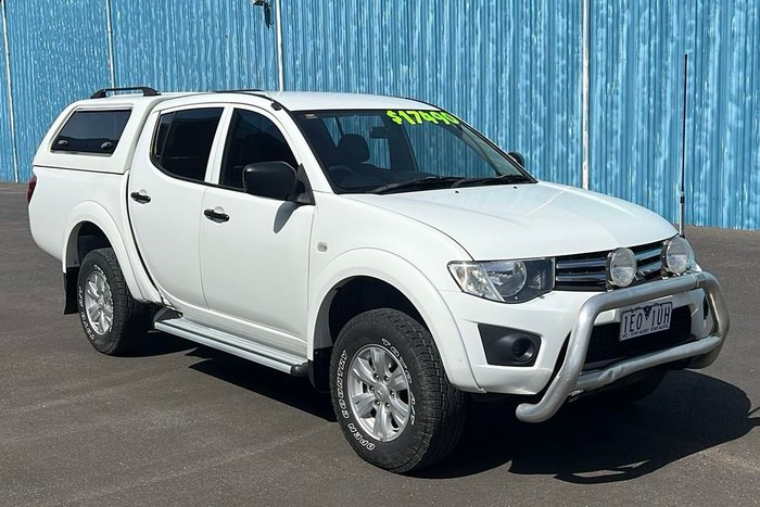 2015 Mitsubishi Triton GLX