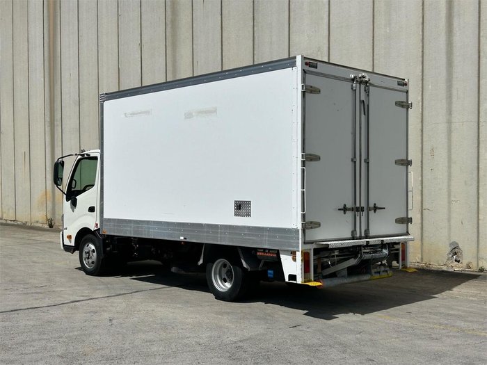 2022 Hino 300 Series 616