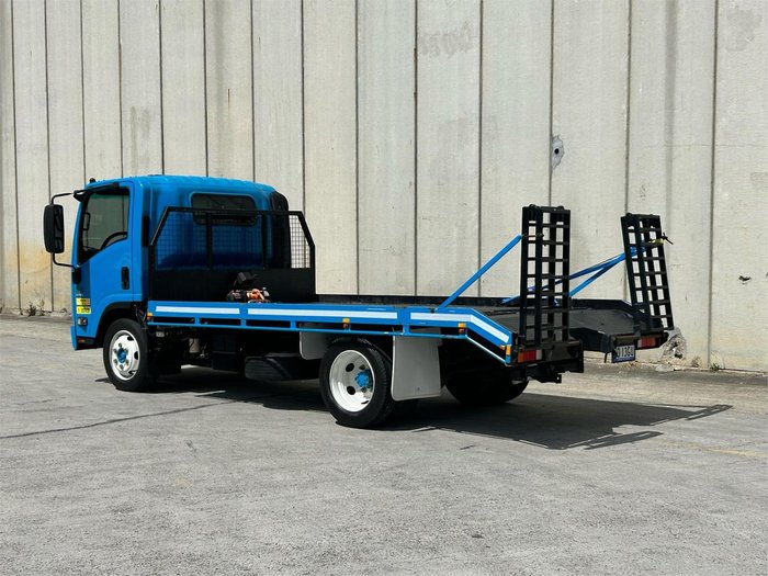 2014 Isuzu N Series