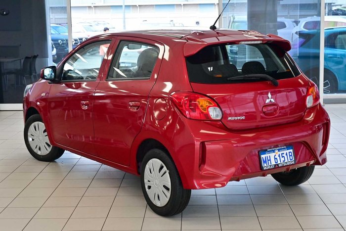 2021 Mitsubishi Mirage ES