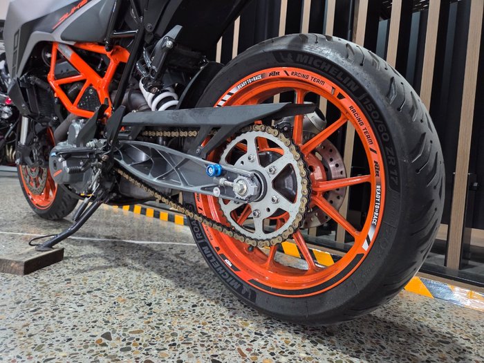 2022 Ktm 390 DUKE ORANGE