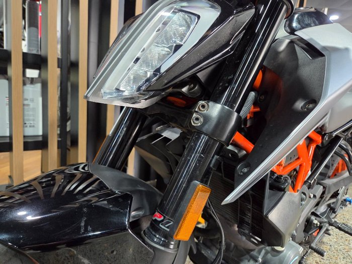 2022 Ktm 390 DUKE ORANGE