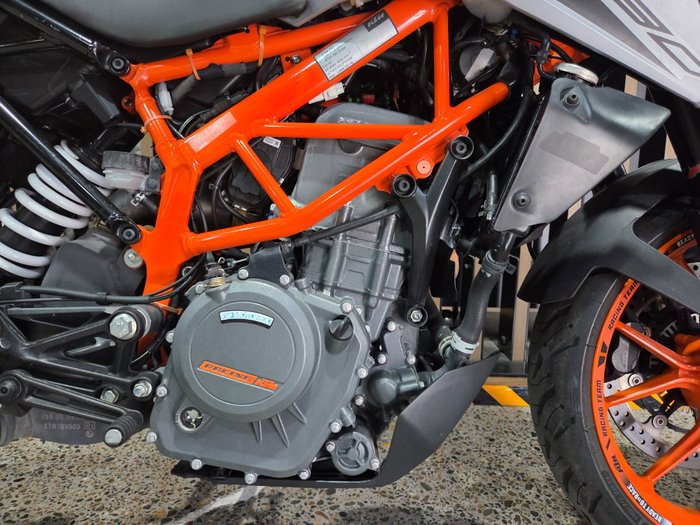 2022 Ktm 390 DUKE ORANGE
