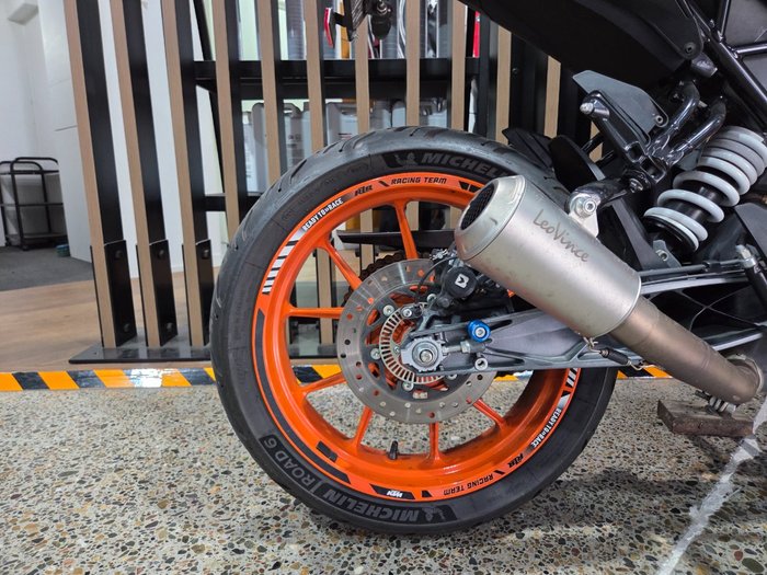 2022 Ktm 390 DUKE ORANGE