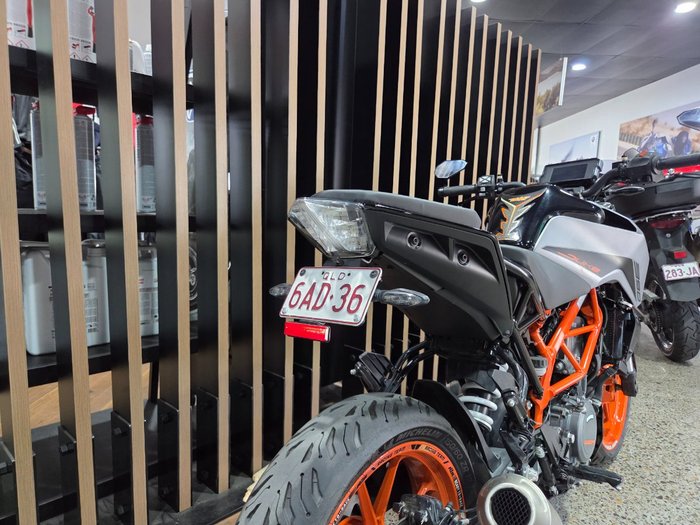 2022 Ktm 390 DUKE ORANGE