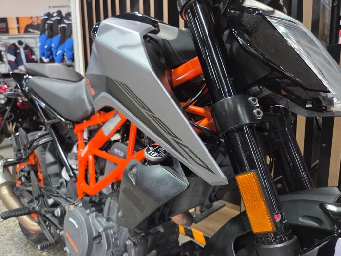 2022 Ktm 390 DUKE ORANGE