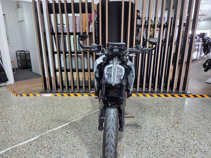 2022 Ktm 390 DUKE ORANGE