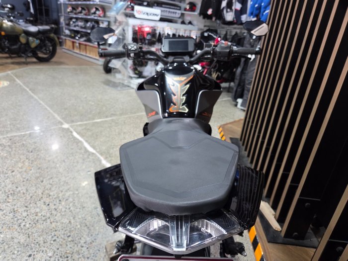 2022 Ktm 390 DUKE ORANGE