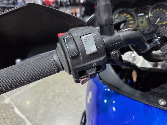 2006 Suzuki DL650 V-STROM BLUE