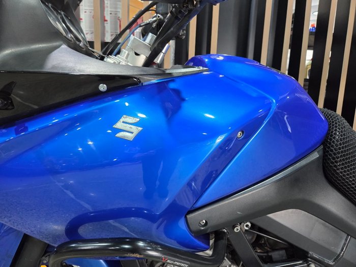 2006 Suzuki DL650 V-STROM BLUE