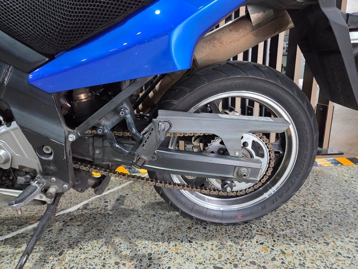 2006 Suzuki DL650 V-STROM BLUE