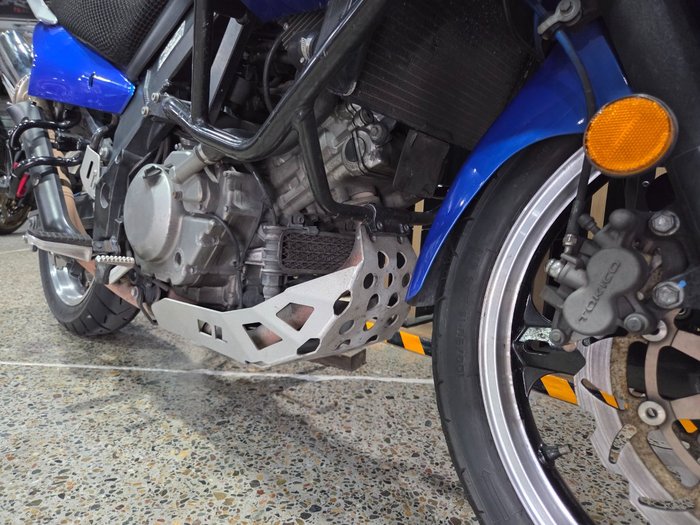 2006 Suzuki DL650 V-STROM BLUE