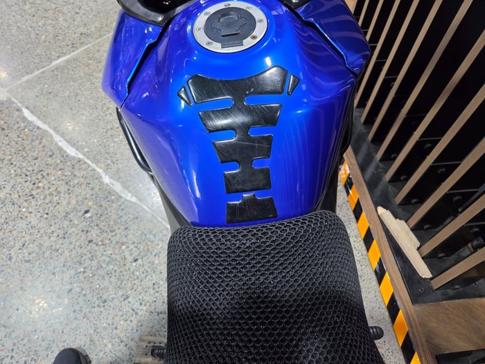 2006 Suzuki DL650 V-STROM BLUE