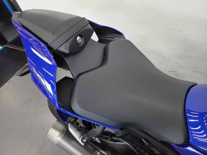 2024 Yamaha YZF-R1 Blue