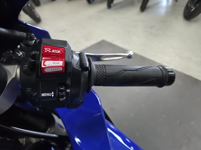2024 Yamaha YZF-R1 Blue