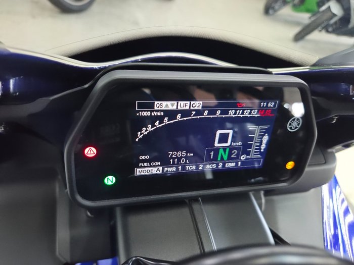 2024 Yamaha YZF-R1 Blue