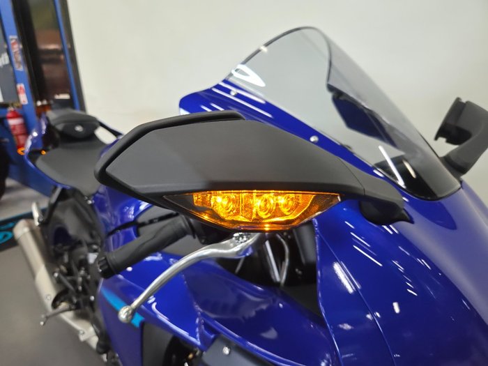 2024 Yamaha YZF-R1 Blue