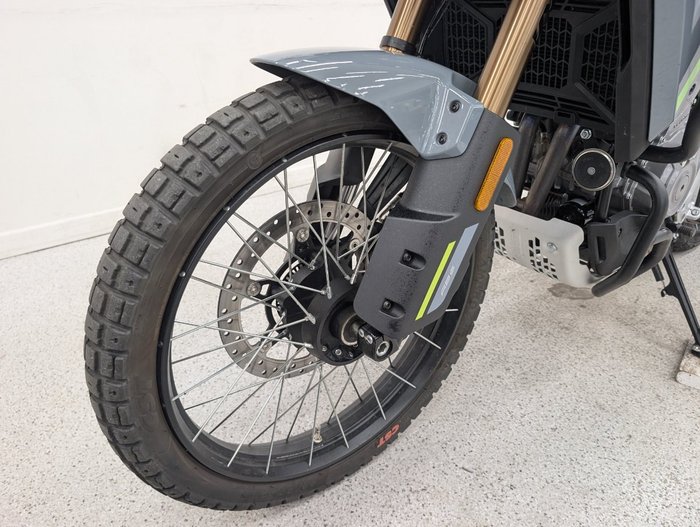 2025 CFMOTO 2025 Cf Moto 450CC 450 MT DUAL SPORT grey