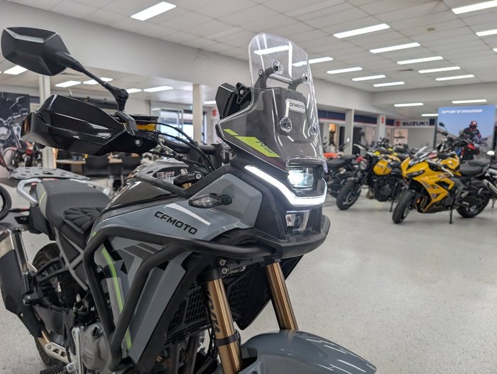 2025 CFMOTO 2025 Cf Moto 450CC 450 MT DUAL SPORT grey
