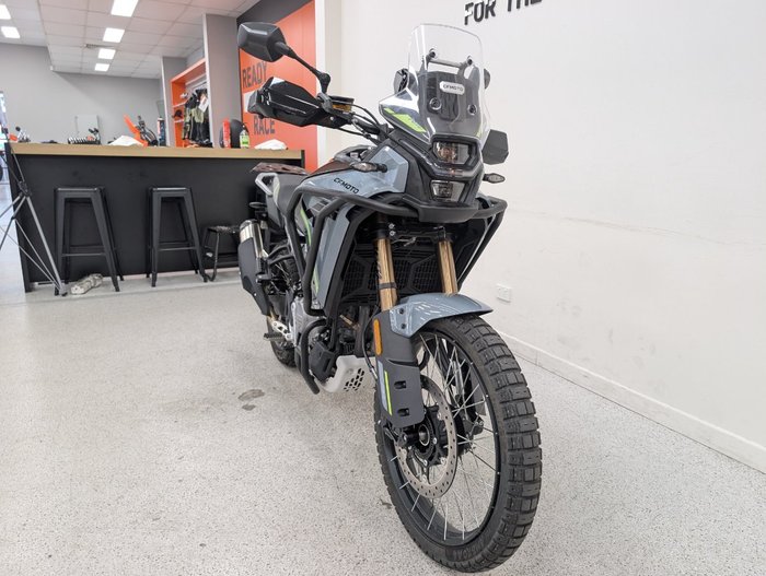 2025 CFMOTO 2025 Cf Moto 450CC 450 MT DUAL SPORT grey