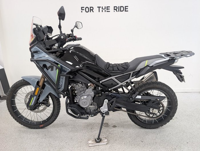 2025 CFMOTO 2025 Cf Moto 450CC 450 MT DUAL SPORT grey