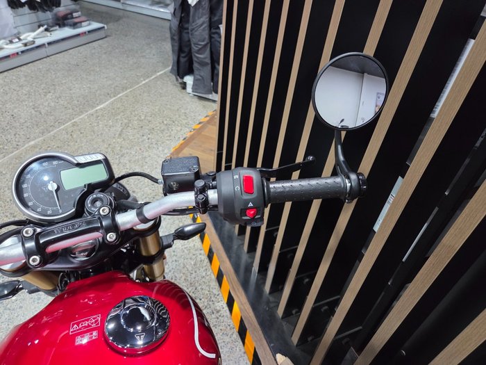 2026 Triumph SPEED 400 RED