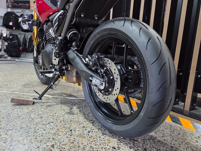 2026 Triumph SPEED 400 RED