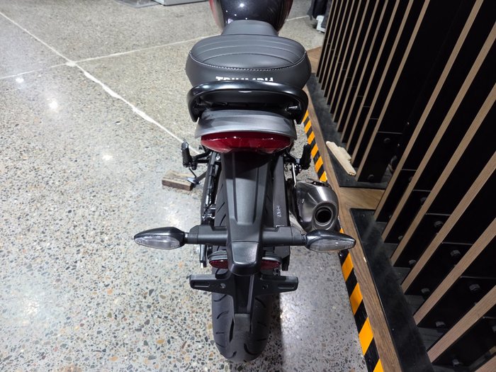 2026 Triumph SPEED 400 RED