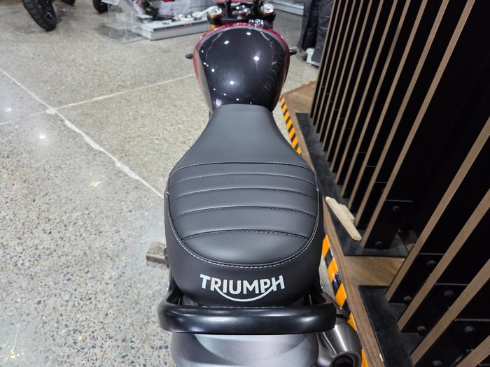 2026 Triumph SPEED 400 RED