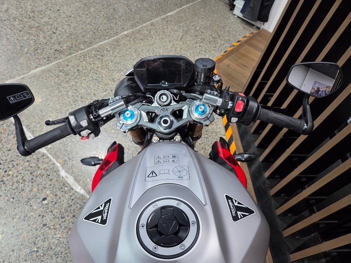 2026 Triumph 2026 Triumph 765CC Street Triple RX MATT SILVER ICE