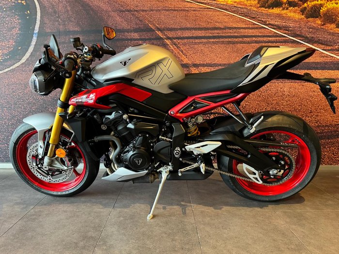 2026 Triumph Street Triple 765 RX Street Triple Silver