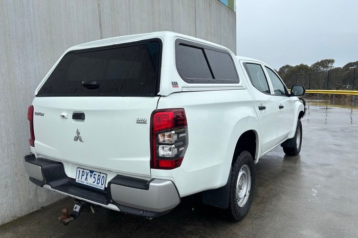 2018 Mitsubishi Triton GLX