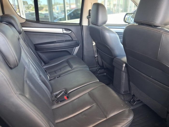 2015 Isuzu MU-X LS-T