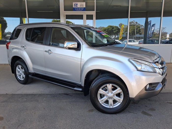 2015 Isuzu MU-X