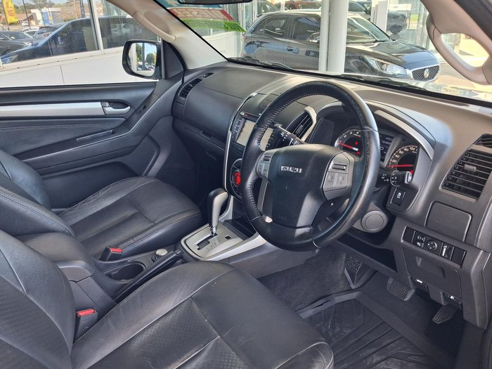 2015 Isuzu MU-X LS-T