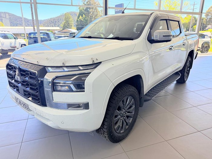 2024 Mitsubishi Triton GLS