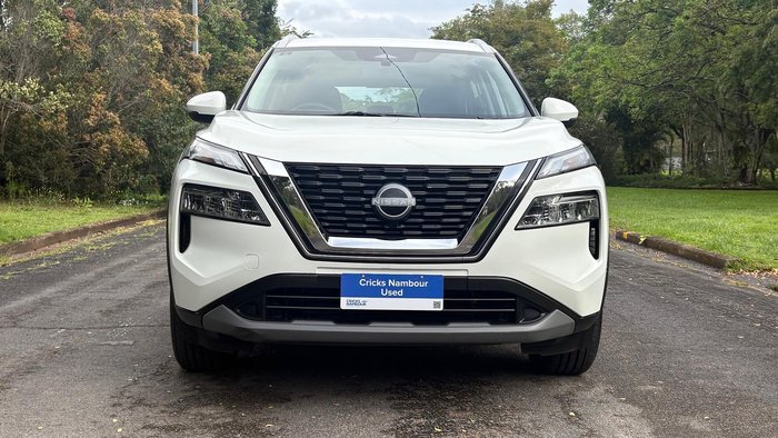 2025 Nissan X-TRAIL ST