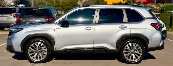 2025 Subaru Forester Hybrid Touring