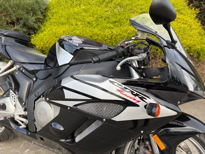 2005 Honda CBR1000RR (FIREBLADE) Black