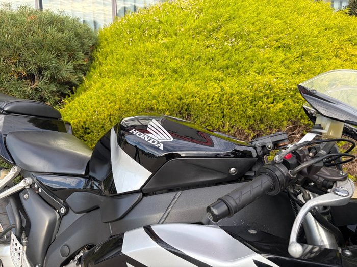 2005 Honda CBR1000RR (FIREBLADE) Black