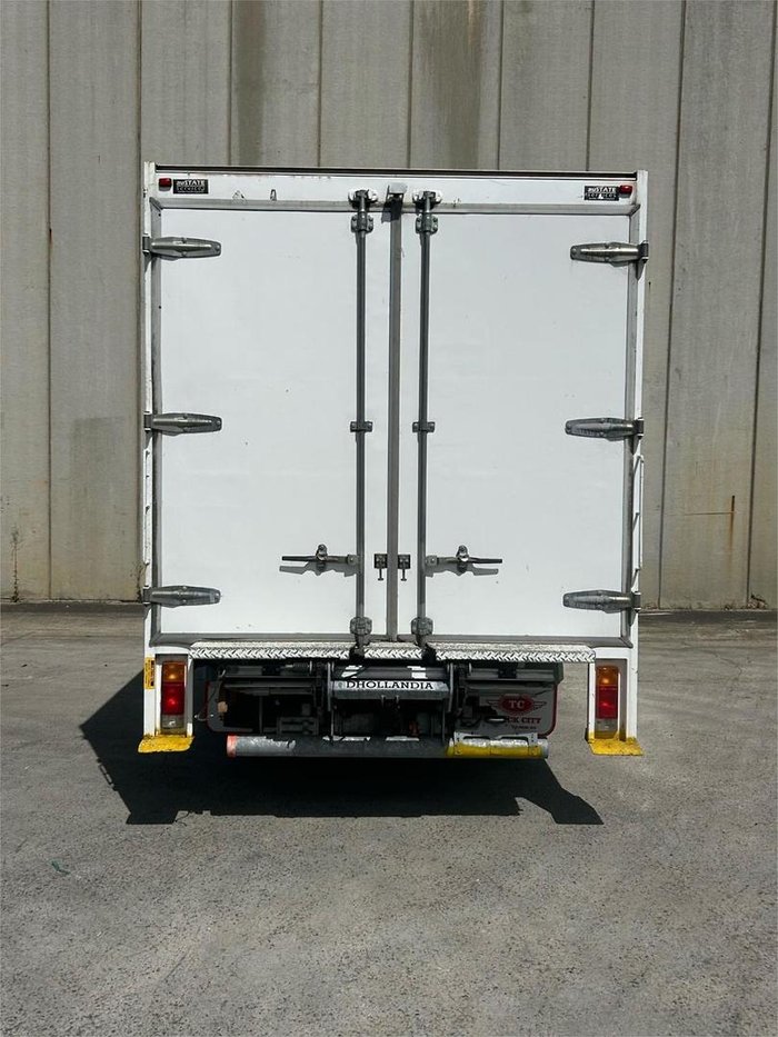2022 Hino 300 Series