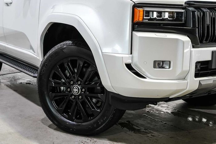 2024 Toyota Landcruiser Prado VX