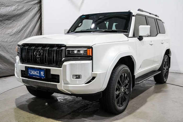 2024 Toyota Landcruiser Prado VX