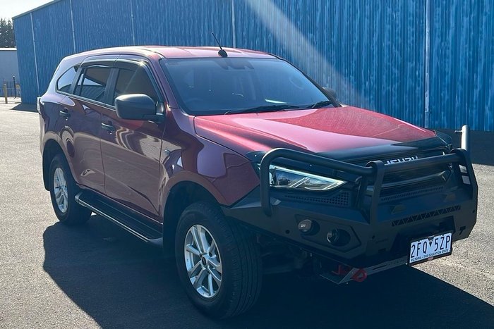 2022 Isuzu MU-X LS-M