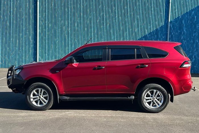 2022 Isuzu MU-X LS-M
