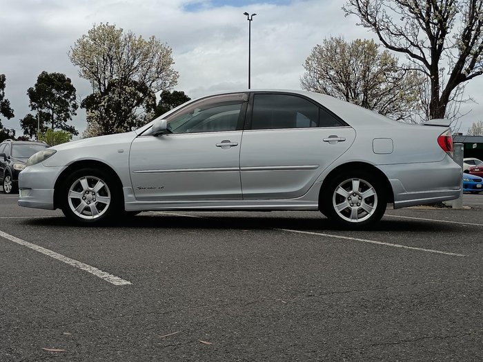 2004 Toyota Camry Sportivo