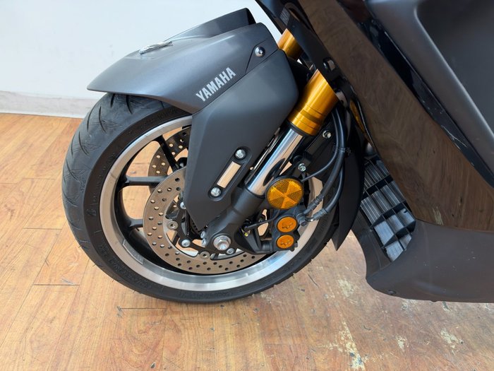 2026 Yamaha TMAX 560 TECH MAX GREY