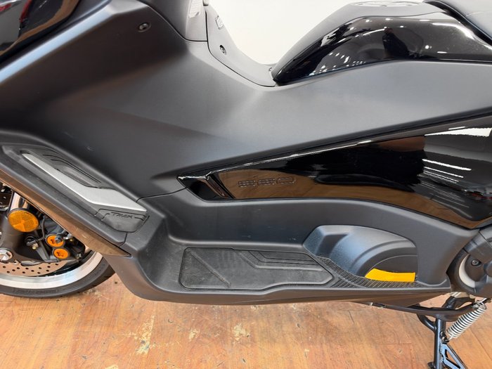 2026 Yamaha TMAX 560 TECH MAX GREY
